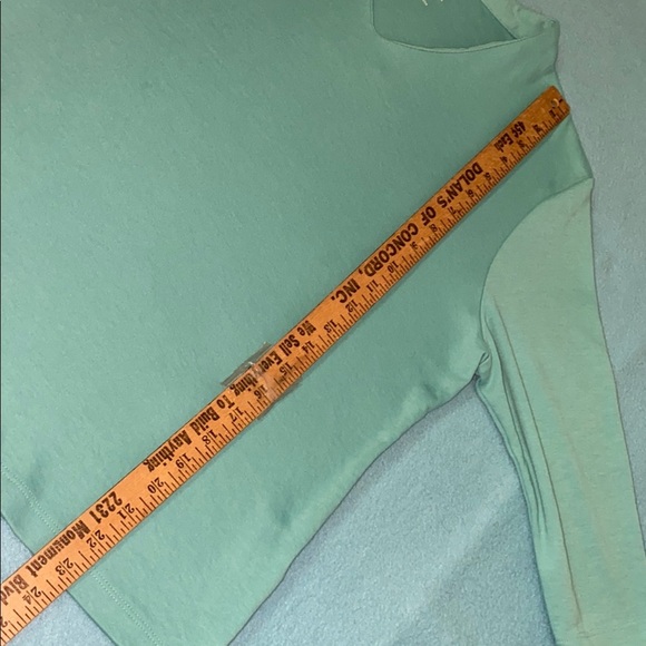 BLAIR V-neck top 3/4 sleeves light turquoise blue color soft cotton NEW size M - Picture 8 of 9